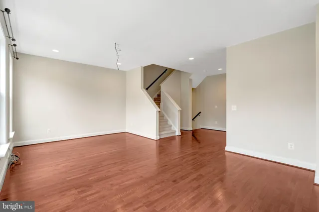 $3,000 | 8854 Orchard Lane, Manassas, VA 20110