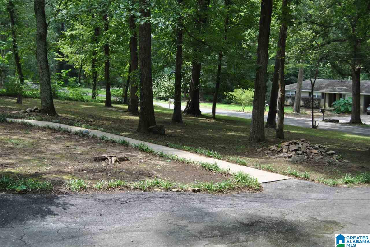 2425 Jannebo Road Birmingham, AL 35216 - Photo 11 of 36