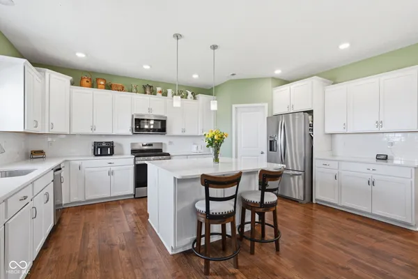 $465,000 | 13825 North Honey Creek Drive, Camby, IN 46113