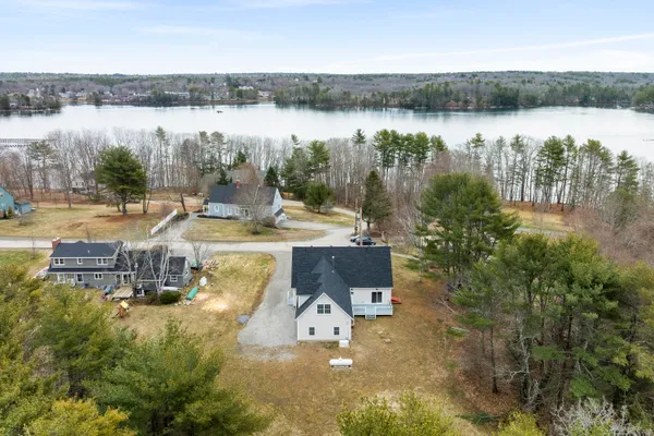 $929,000 | 29 Pleasant Street, Newcastle, ME 04553
