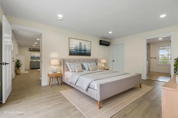 $929,000 | 29 Pleasant Street, Newcastle, ME 04553