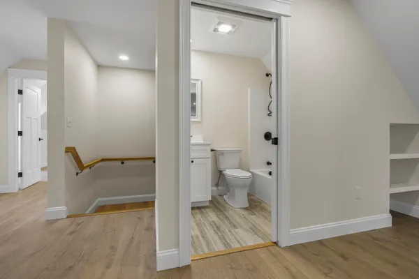 $929,000 | 29 Pleasant Street, Newcastle, ME 04553