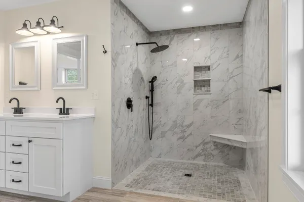 $929,000 | 29 Pleasant Street, Newcastle, ME 04553