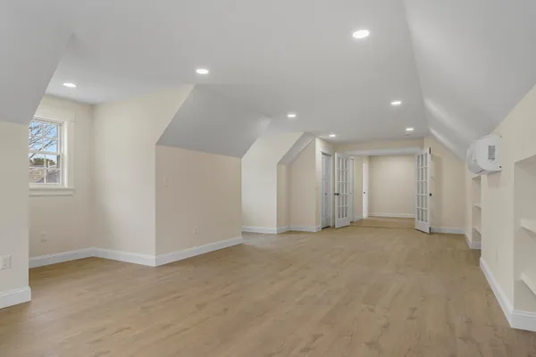 $929,000 | 29 Pleasant Street, Newcastle, ME 04553