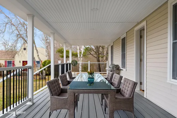 $929,000 | 29 Pleasant Street, Newcastle, ME 04553