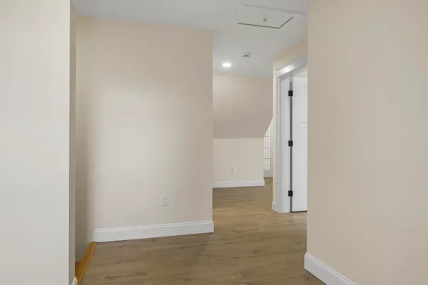 $929,000 | 29 Pleasant Street, Newcastle, ME 04553