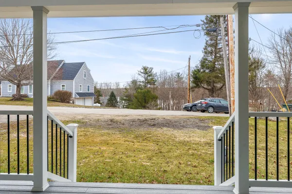 $929,000 | 29 Pleasant Street, Newcastle, ME 04553