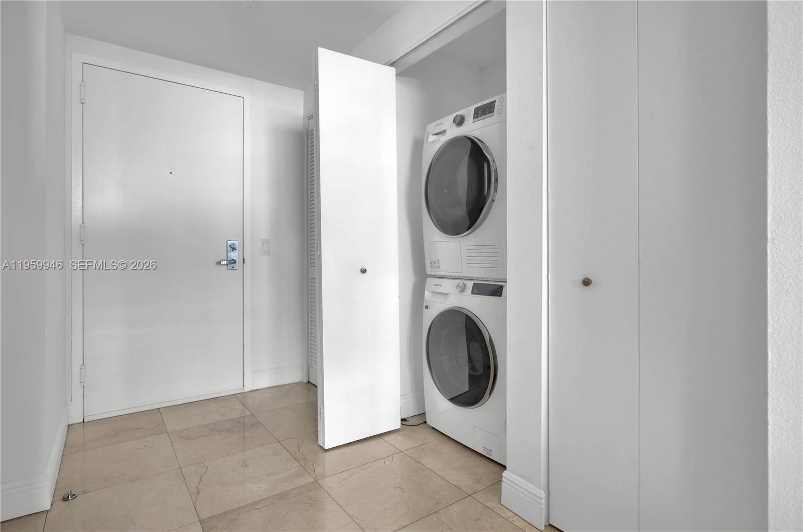 2475 Brickell Avenue, Unit 1509 Miami, FL 33129 - Photo 22 of 32