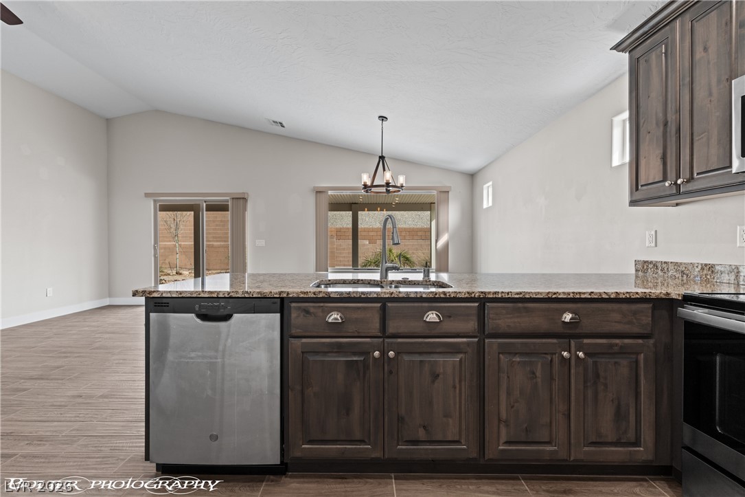 921 Shadow Hawk Ridge Mesquite, NV 89027 - Photo 24 of 75