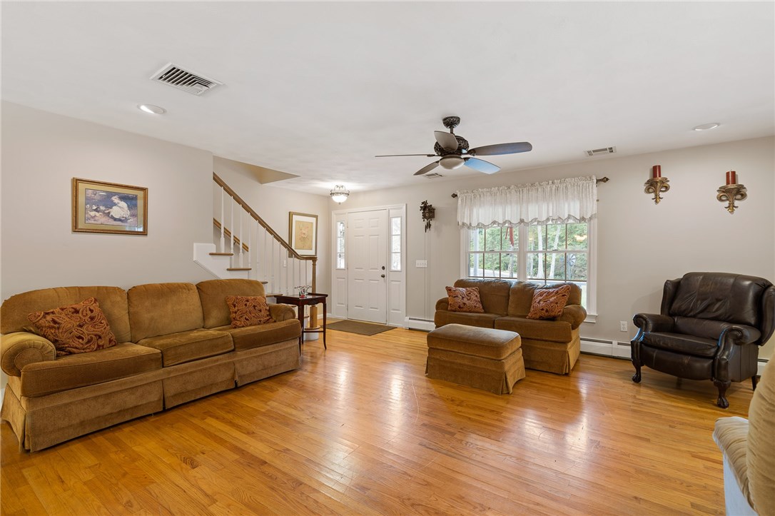 114 Burnt Hill Road Scituate, RI 02831 - Photo 18 of 39