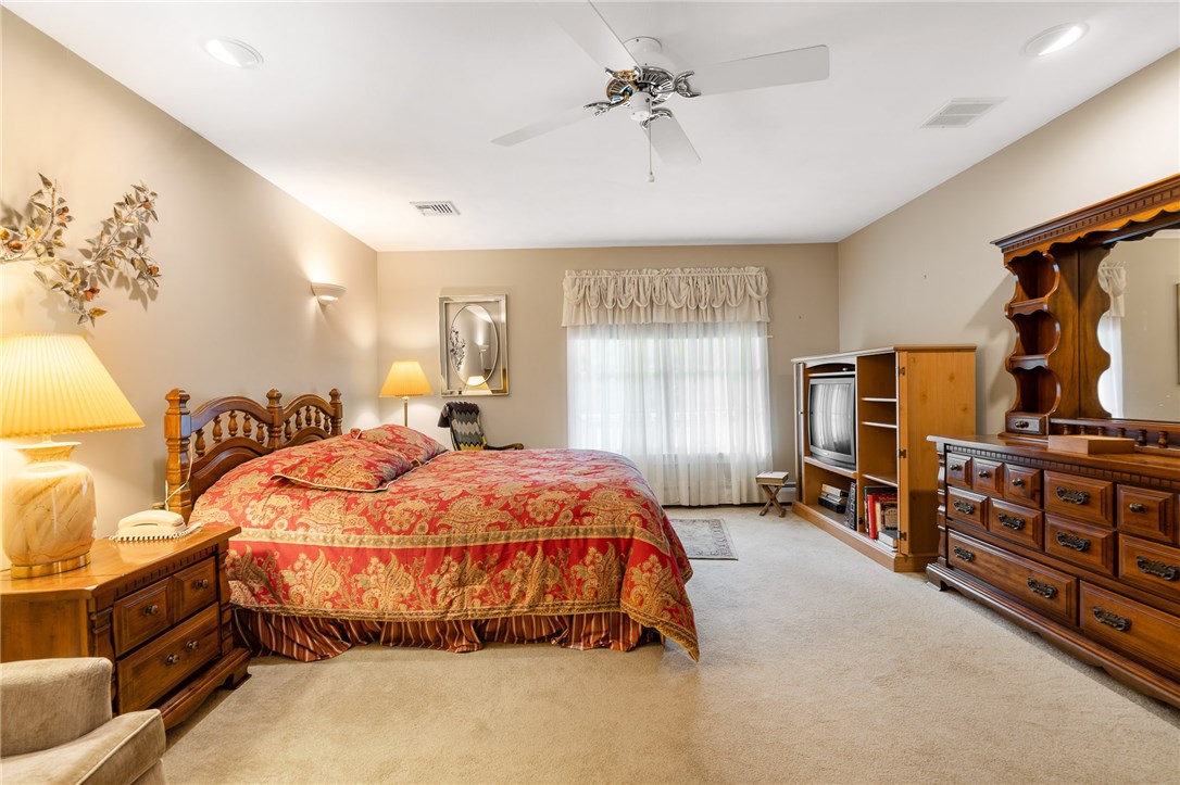 114 Burnt Hill Road Scituate, RI 02831 - Photo 21 of 39