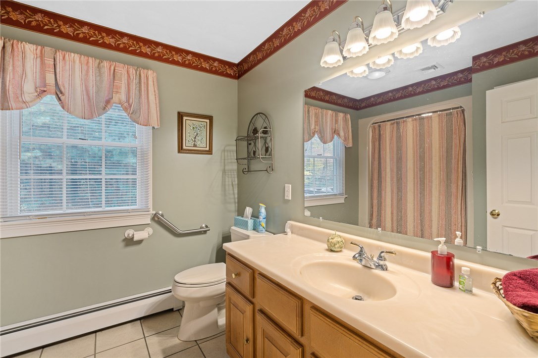 114 Burnt Hill Road Scituate, RI 02831 - Photo 22 of 39