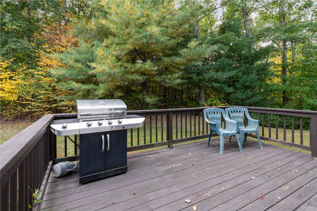 114 Burnt Hill Road Scituate, RI 02831 - Photo 6 of 39