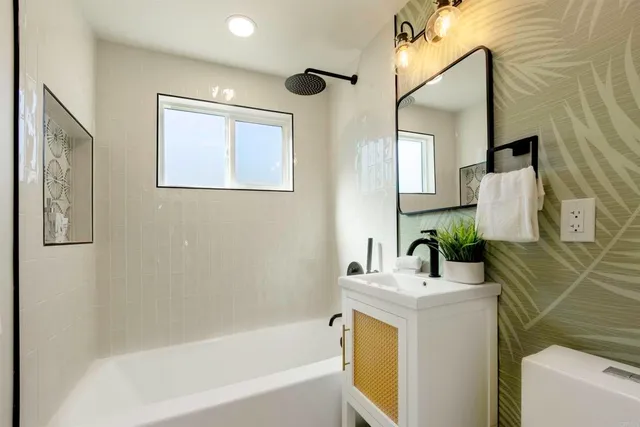 $1,245,000 | 6994 Carthage Street, San Diego, CA 92120