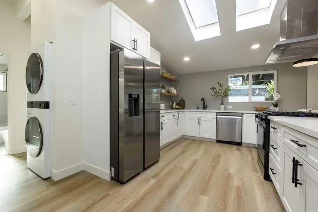 $1,245,000 | 6994 Carthage Street, San Diego, CA 92120