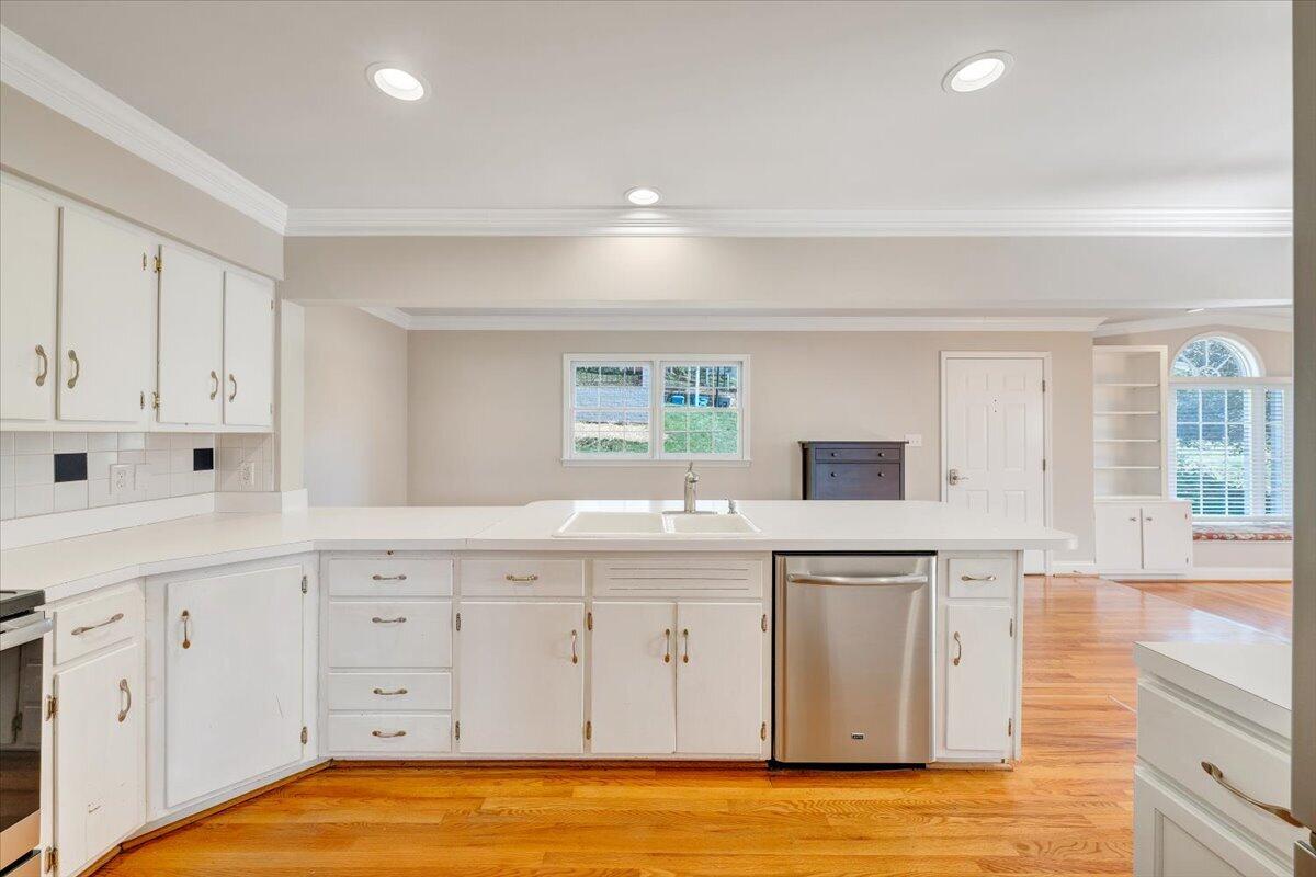 3119 Stoneridge Road Southwest Roanoke, VA 24014 - Photo 21 of 63 017-MIB02993