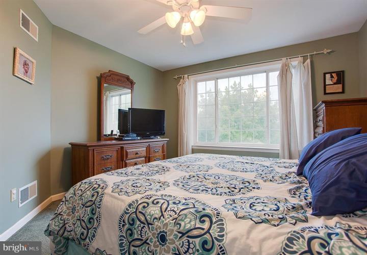 108 Riders Way Lebanon, PA 17042 - Photo 11 of 17 Gallery Image 11
