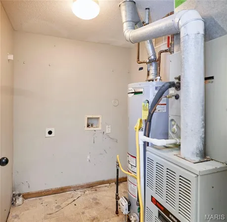 $179,900 | 1001 Cool Valley Drive, Unit A, Belleville, IL 62220
