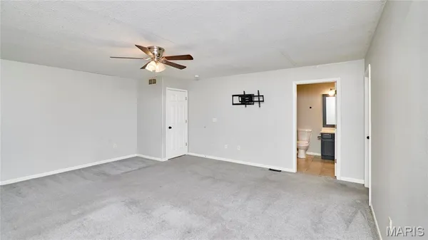 $179,900 | 1001 Cool Valley Drive, Unit A, Belleville, IL 62220
