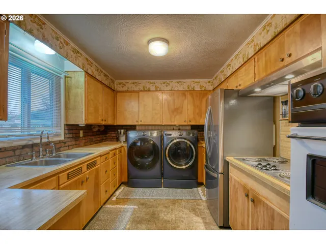 $289,900 | 321 Northeast 42nd Street, Pendleton, OR 97801