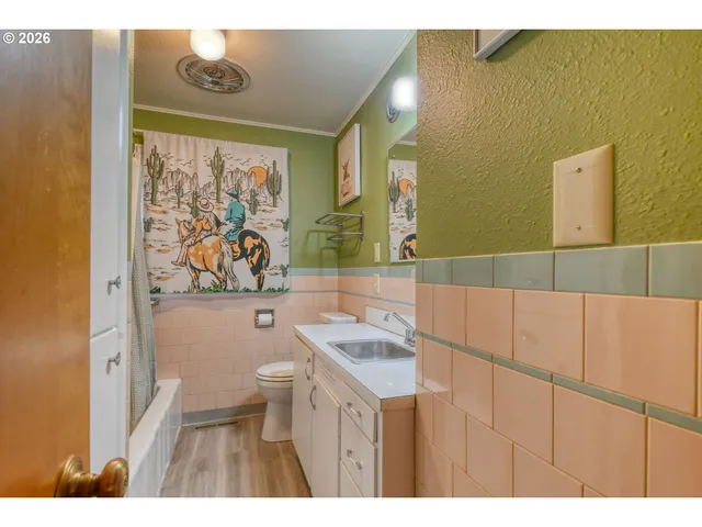 $289,900 | 321 Northeast 42nd Street, Pendleton, OR 97801