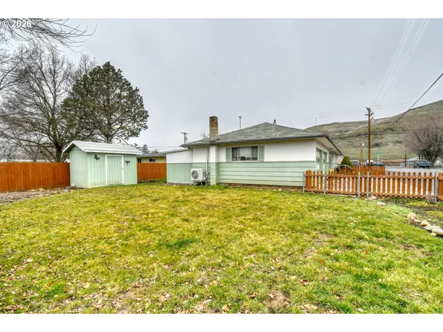 $289,900 | 321 Northeast 42nd Street, Pendleton, OR 97801