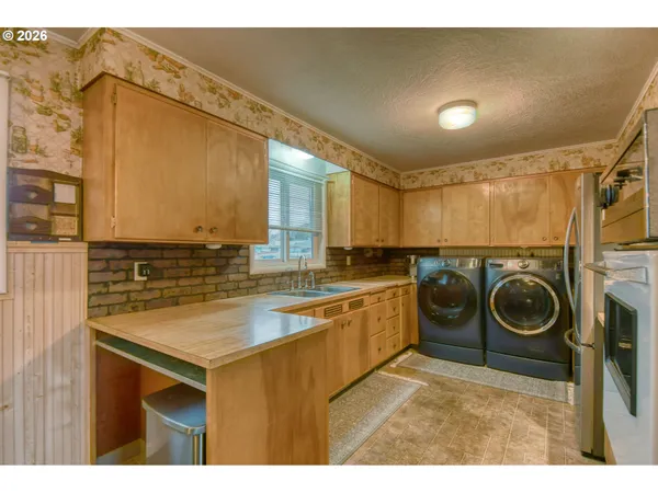 $259,900 | 321 Northeast 42nd Street, Pendleton, OR 97801