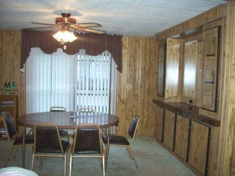 7350 Bealane Road Algonac, MI 48001 - Photo 5 of 10 143502-4.JPG