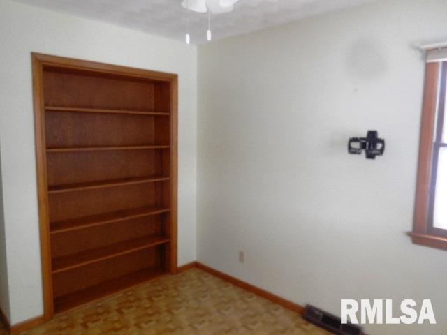 604 Tower Road Clinton, IA 52732 - Photo 16 of 24 Gallery Image 16