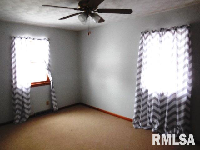 604 Tower Road Clinton, IA 52732 - Photo 19 of 24 Gallery Image 19