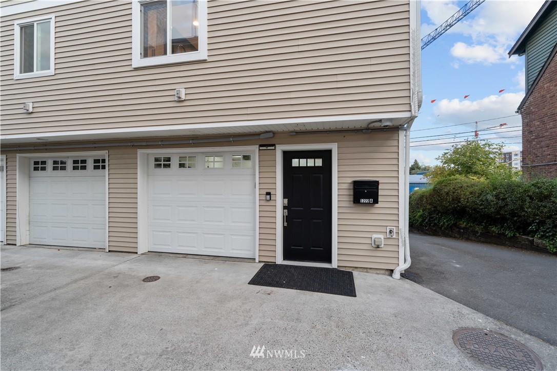 1222 East Fir Street, Unit A Seattle, WA 98122 - Photo 34 of 38