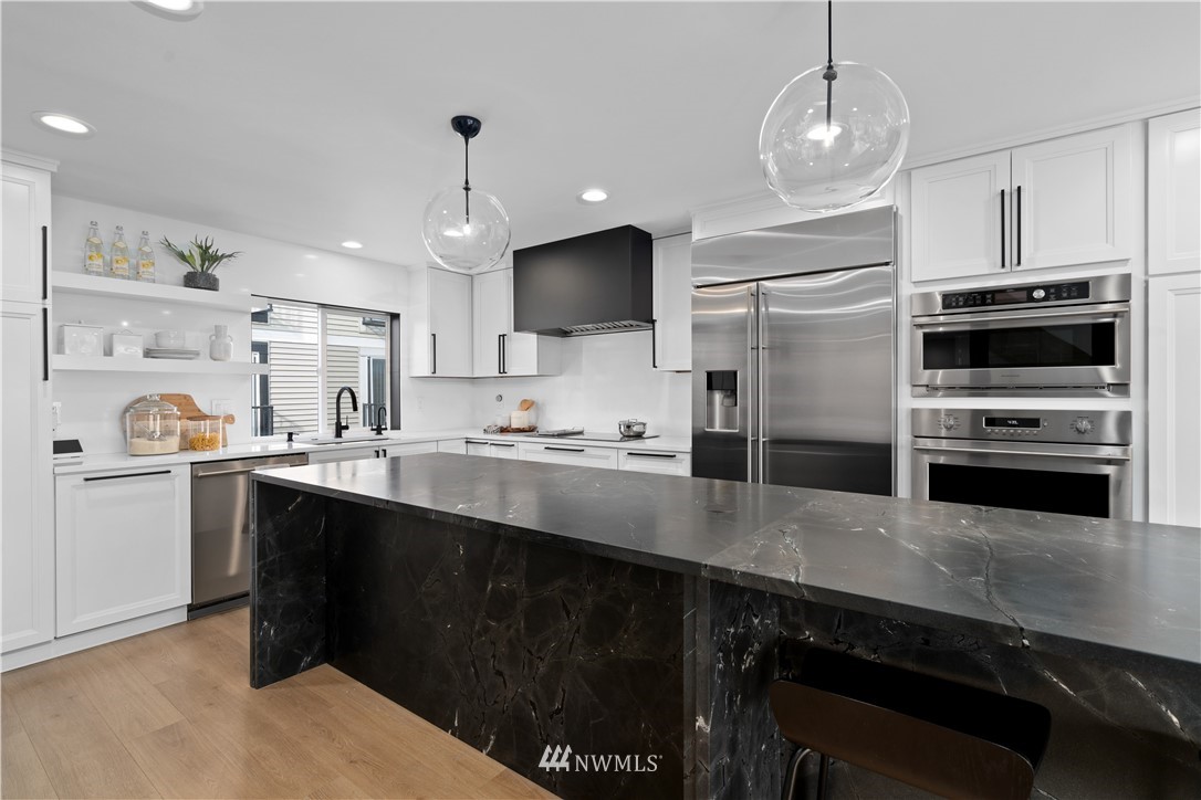 1222 East Fir Street, Unit A Seattle, WA 98122 - Photo 10 of 38