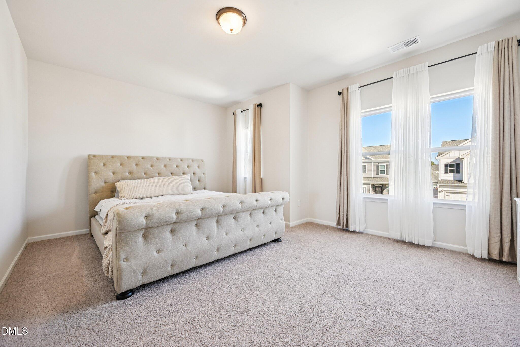 91 Commons Circle Clayton, NC 27520 - Photo 18 of 45 24-web-or-mls-Commons Cir-S2511-024