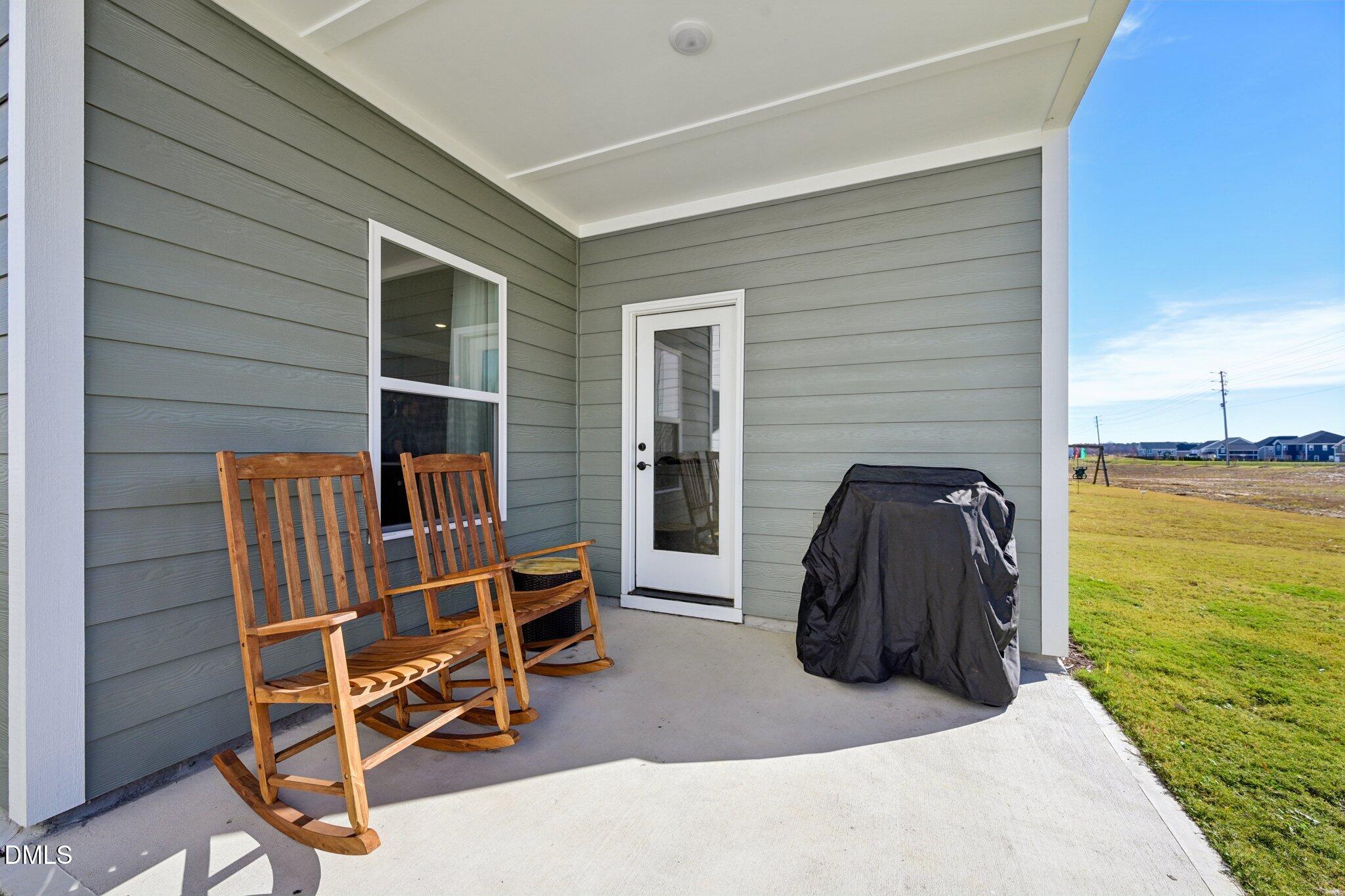 91 Commons Circle Clayton, NC 27520 - Photo 26 of 45 34-web-or-mls-Commons Cir-S2511-034