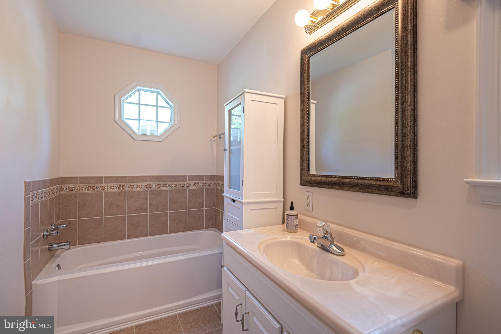 276 Windjammer Road Ocean Pines, MD 21811 - Photo 21 of 54 Bathroom 1