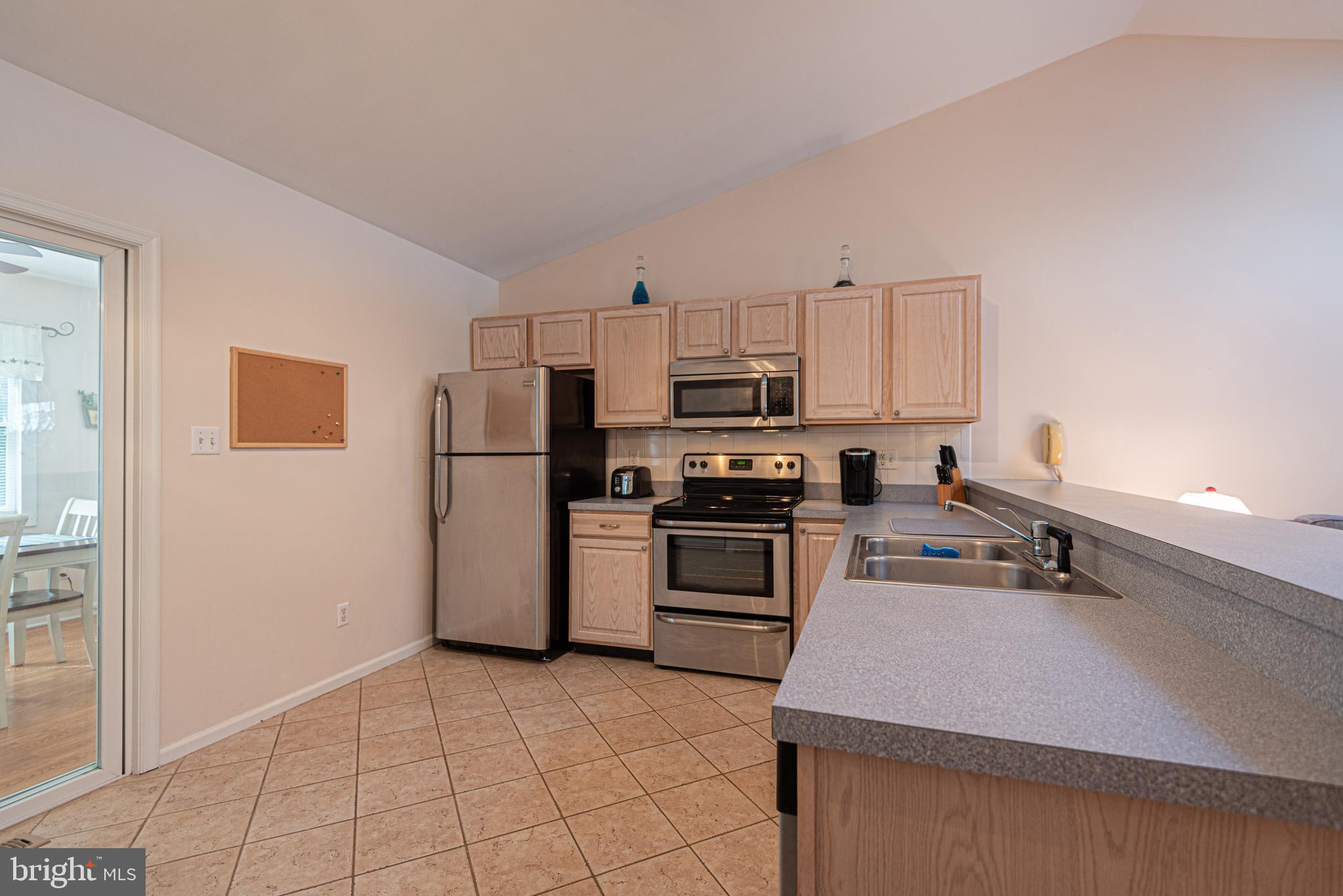 276 Windjammer Road Ocean Pines, MD 21811 - Photo 5 of 54 Kitchn