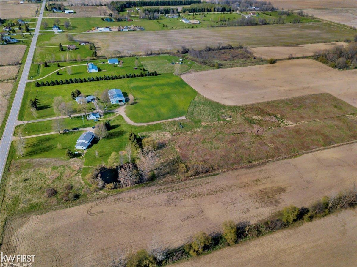 7685 Maple Valley Road Brown City, MI 48416 - Photo 48 of 49 50174095-8901ca16-3d06-4a7a-af9b-42a252743a03.JPG