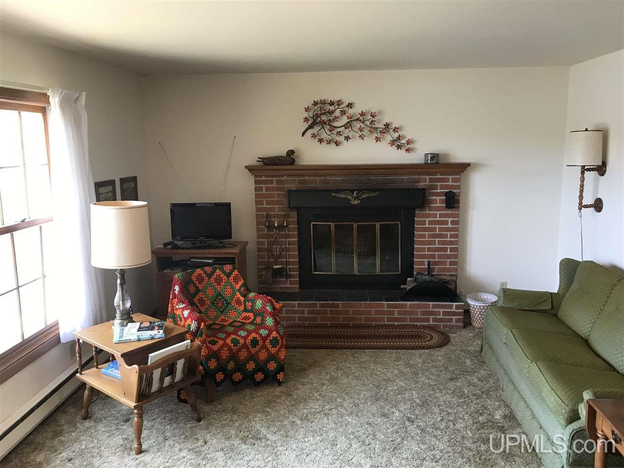 12461 River Road Republic, MI 49879 - Photo 14 of 30 Gallery Image 14