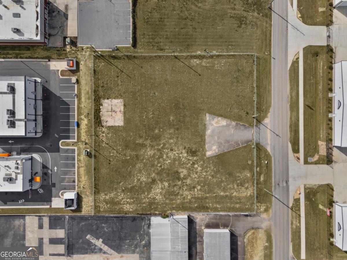 0 Hunt Road Tifton, GA 31794 - Photo 19 of 26 a bathroom with shower