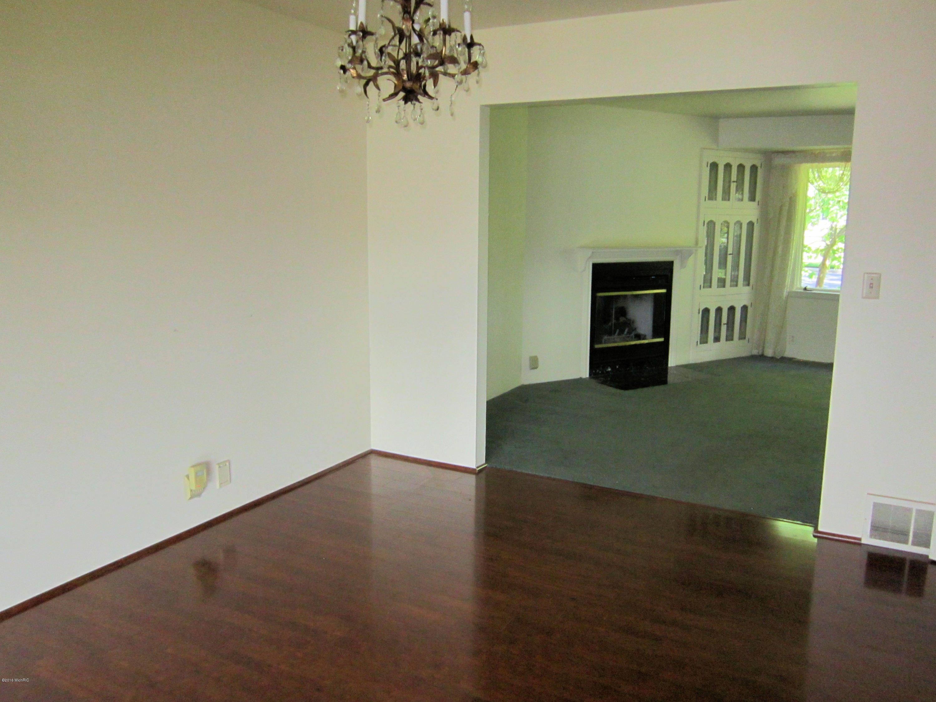 740 Fall Street Spring Lake, MI 49456 - Photo 11 of 40 11