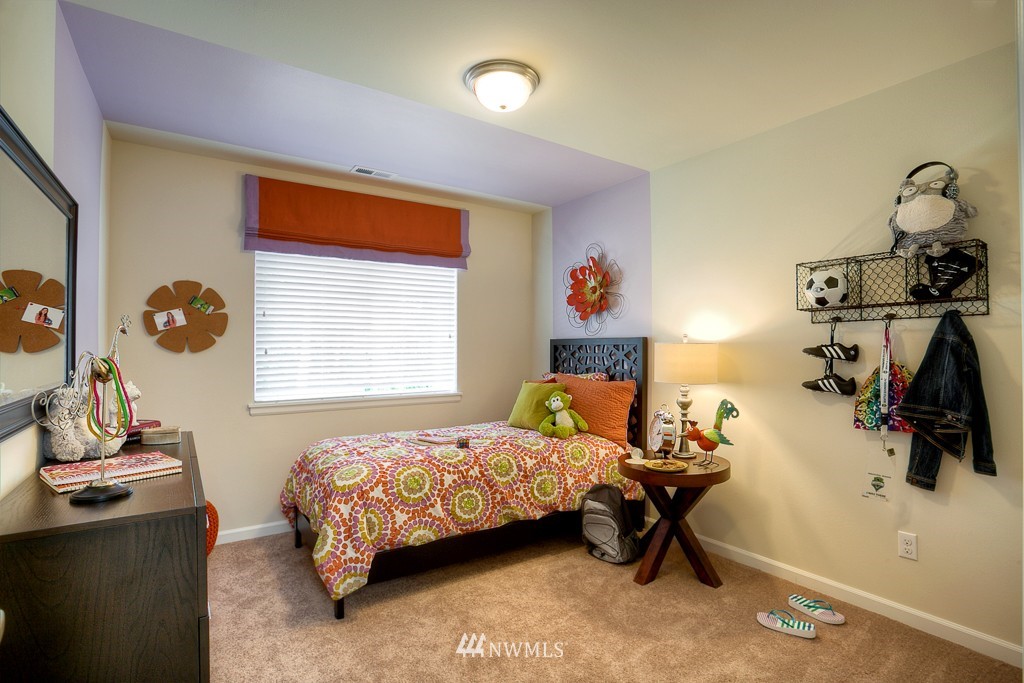 13738 173rd Place Southeast, Unit 20 Renton, WA 98059 - Photo 22 of 25 Gallery Image 22