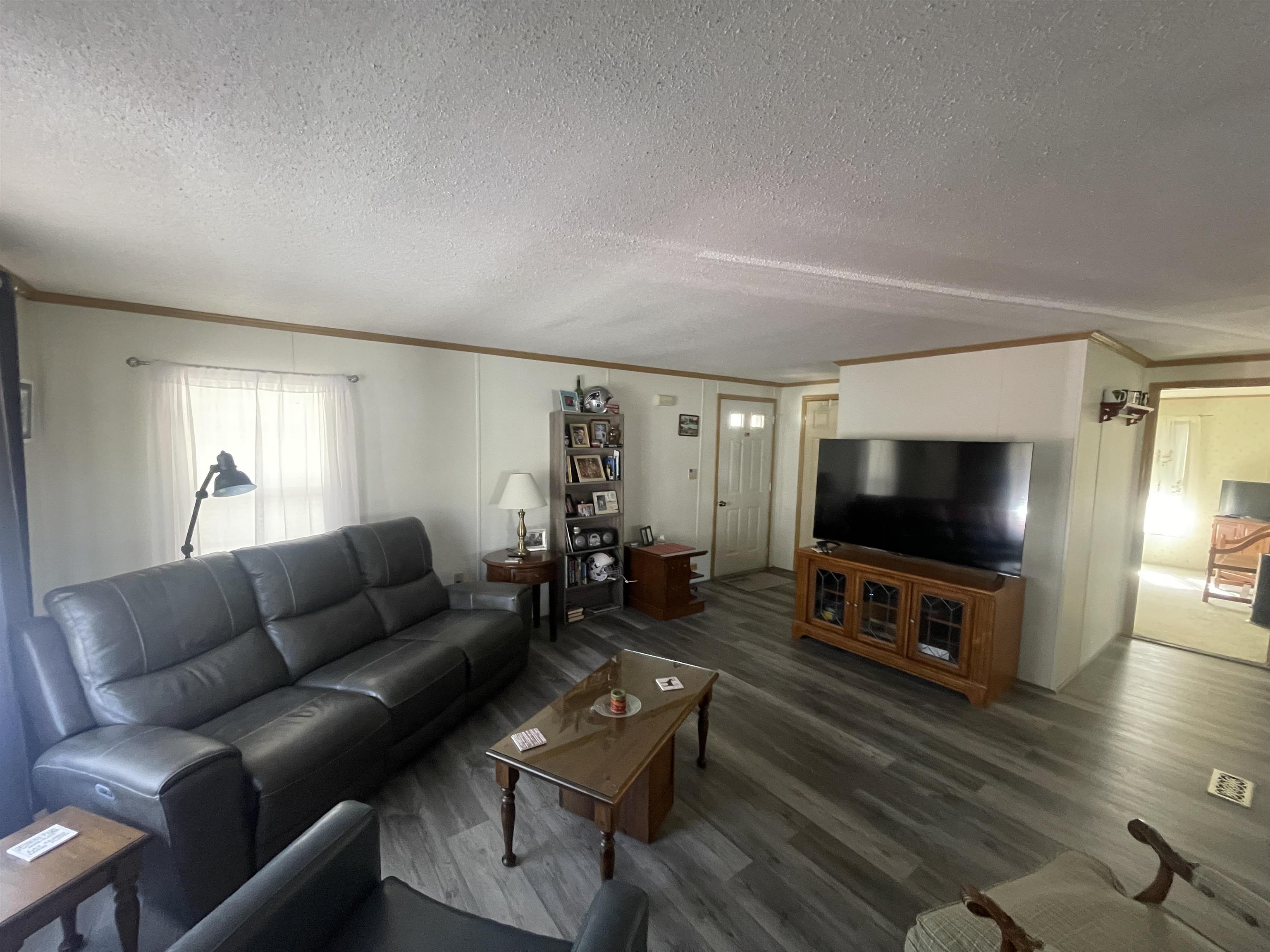 141 Lancaster Road, Unit 28 Gorham, NH 03581 - Photo 12 of 18 Gallery Image 12