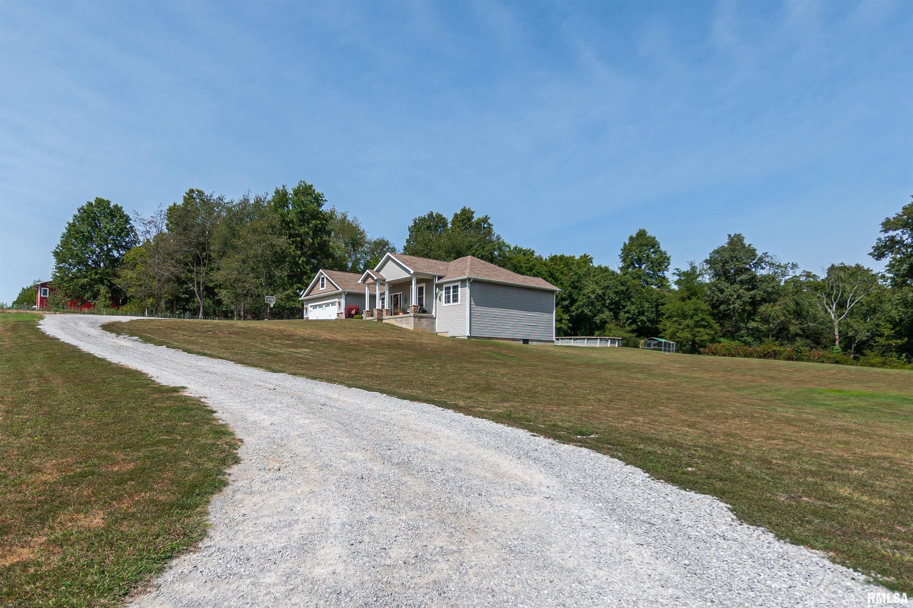 405 Cedar Point Road Galatia, IL 62935 - Photo 11 of 38 Gallery Image 11