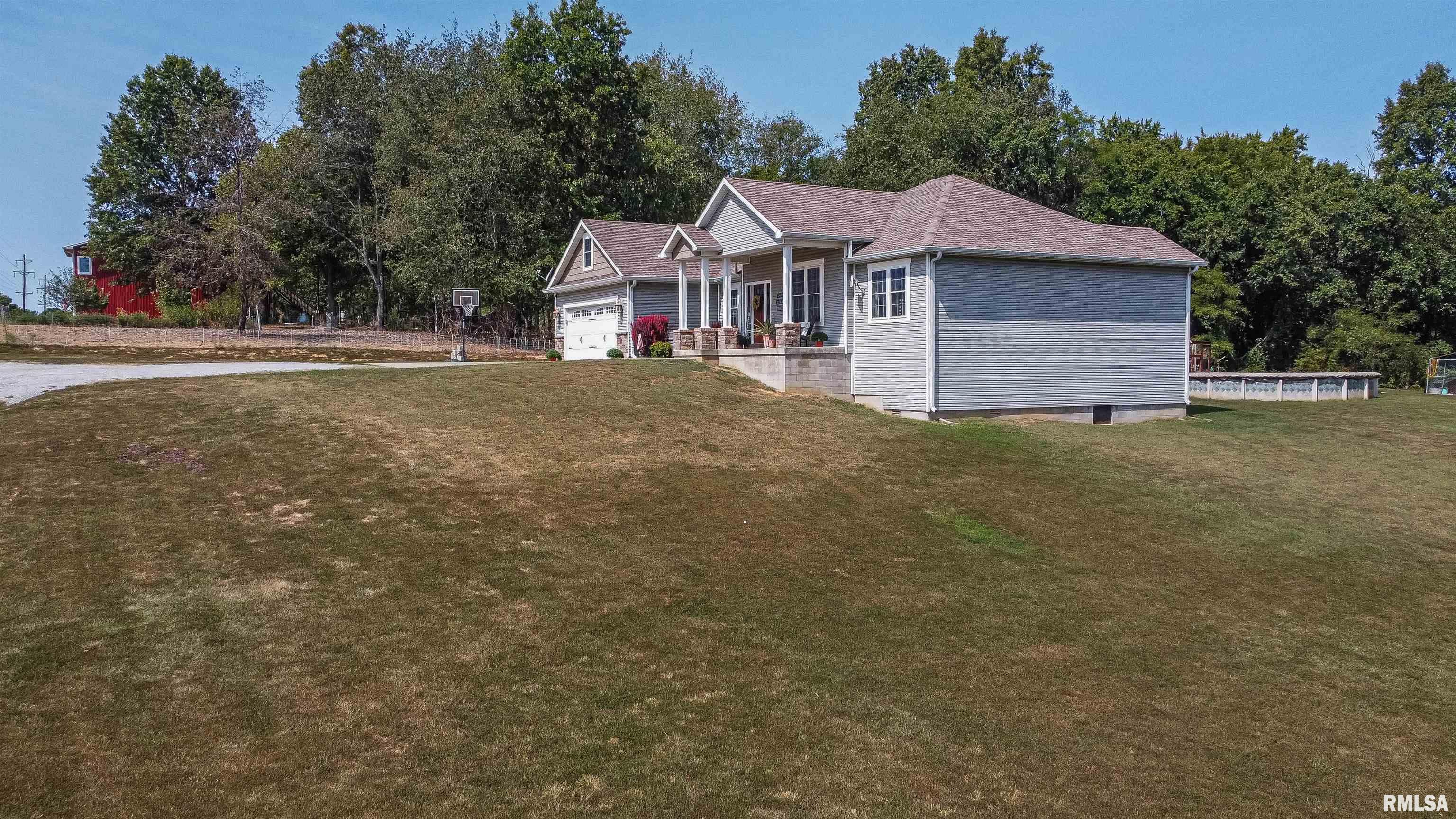 405 Cedar Point Road Galatia, IL 62935 - Photo 2 of 38 Gallery Image 2