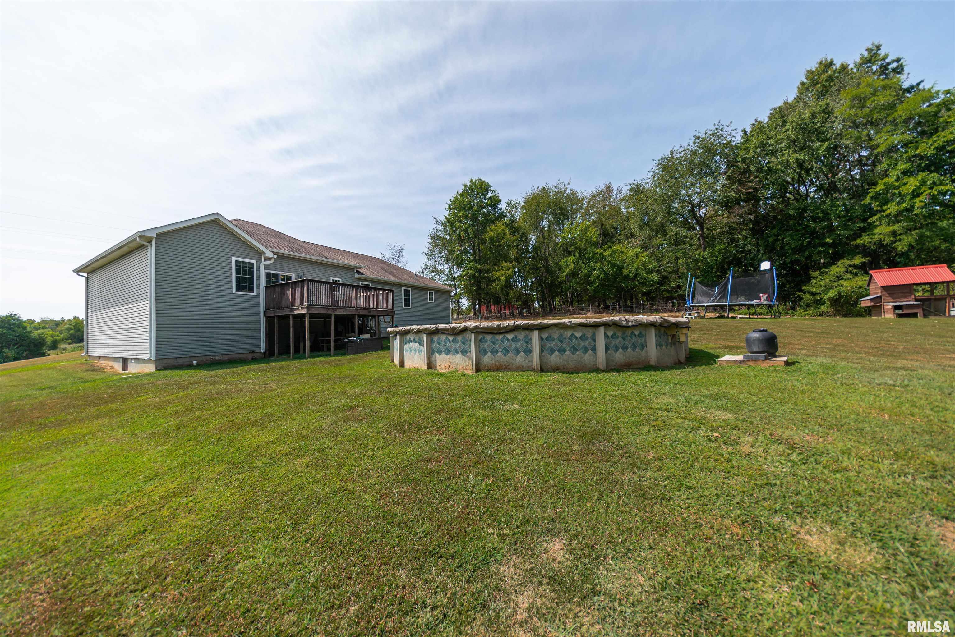 405 Cedar Point Road Galatia, IL 62935 - Photo 4 of 38 Gallery Image 4