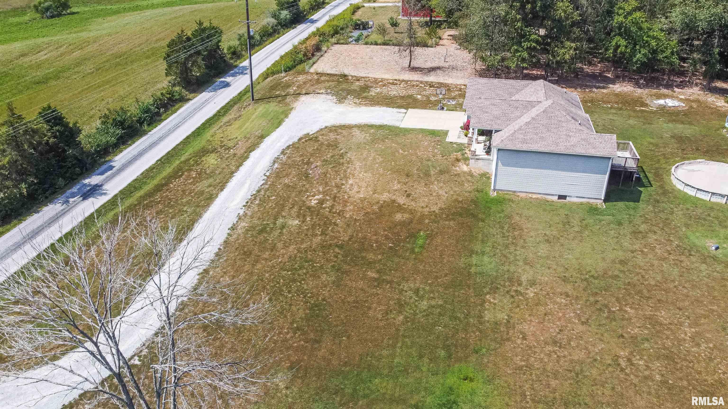 405 Cedar Point Road Galatia, IL 62935 - Photo 9 of 38 Gallery Image 9