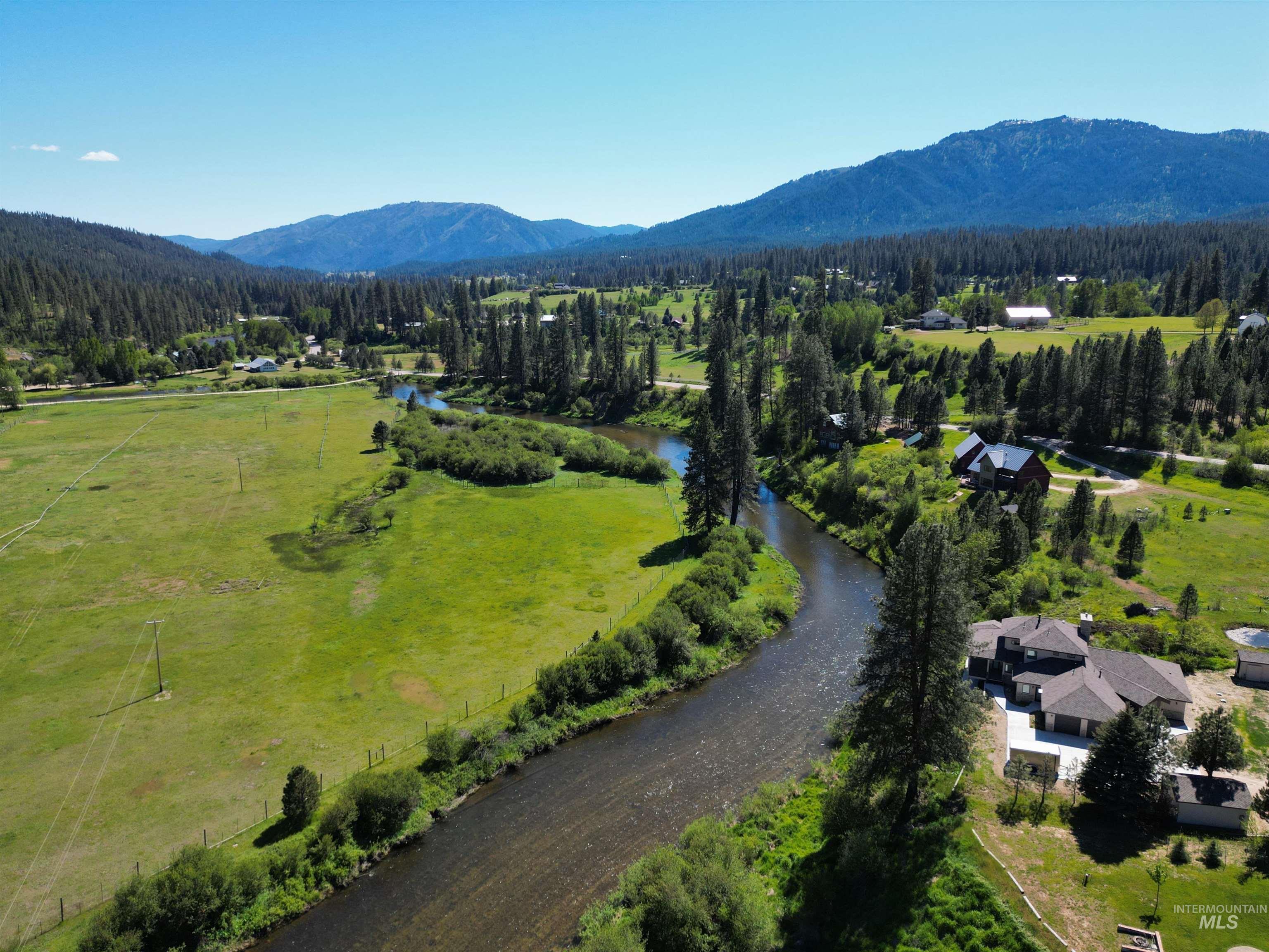 73 River Ranch Road Garden Valley, ID 83622 - Photo 9 of 48