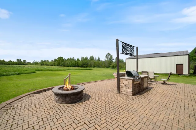 $699,900 | 7346 Smith Road, Saginaw, MN 55779