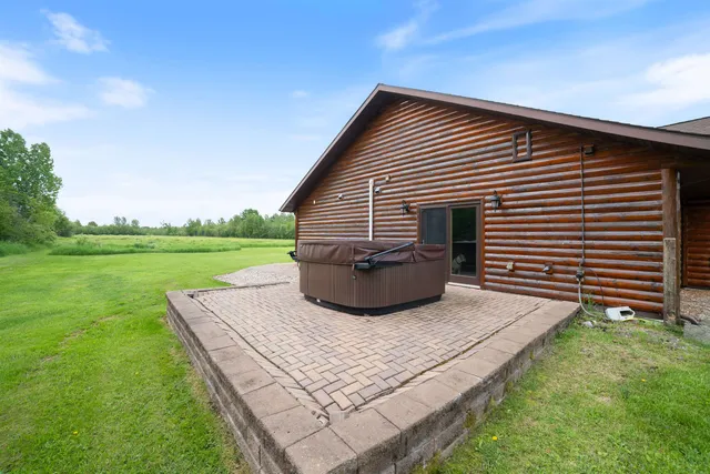 $699,900 | 7346 Smith Road, Saginaw, MN 55779