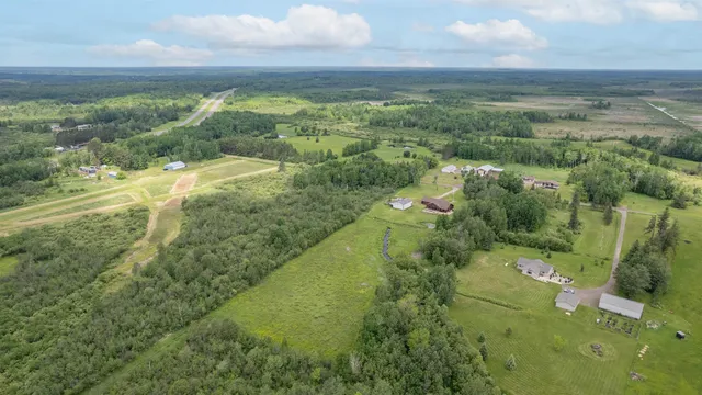 $699,900 | 7346 Smith Road, Saginaw, MN 55779